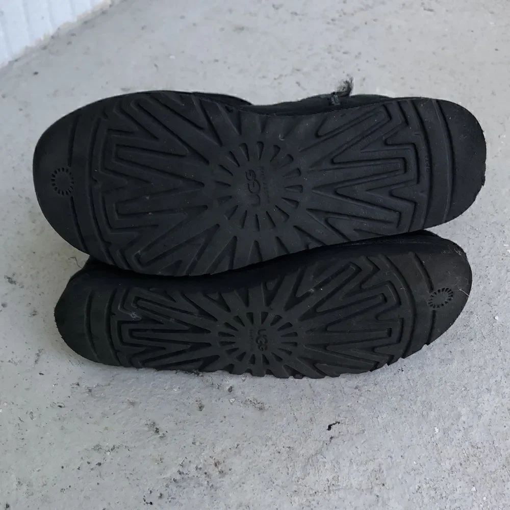 Tularosa UGGs - Picture 7 of 10